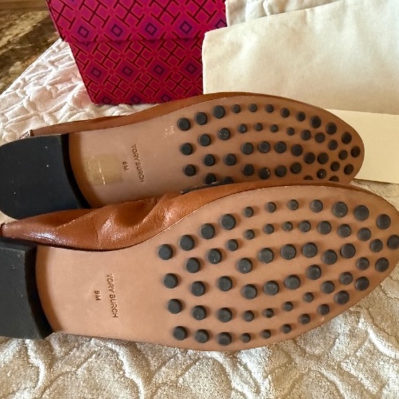 Tory Burch Leather Ballet Loafer, Bourbon, Barely Worn - Picture 5 of 8